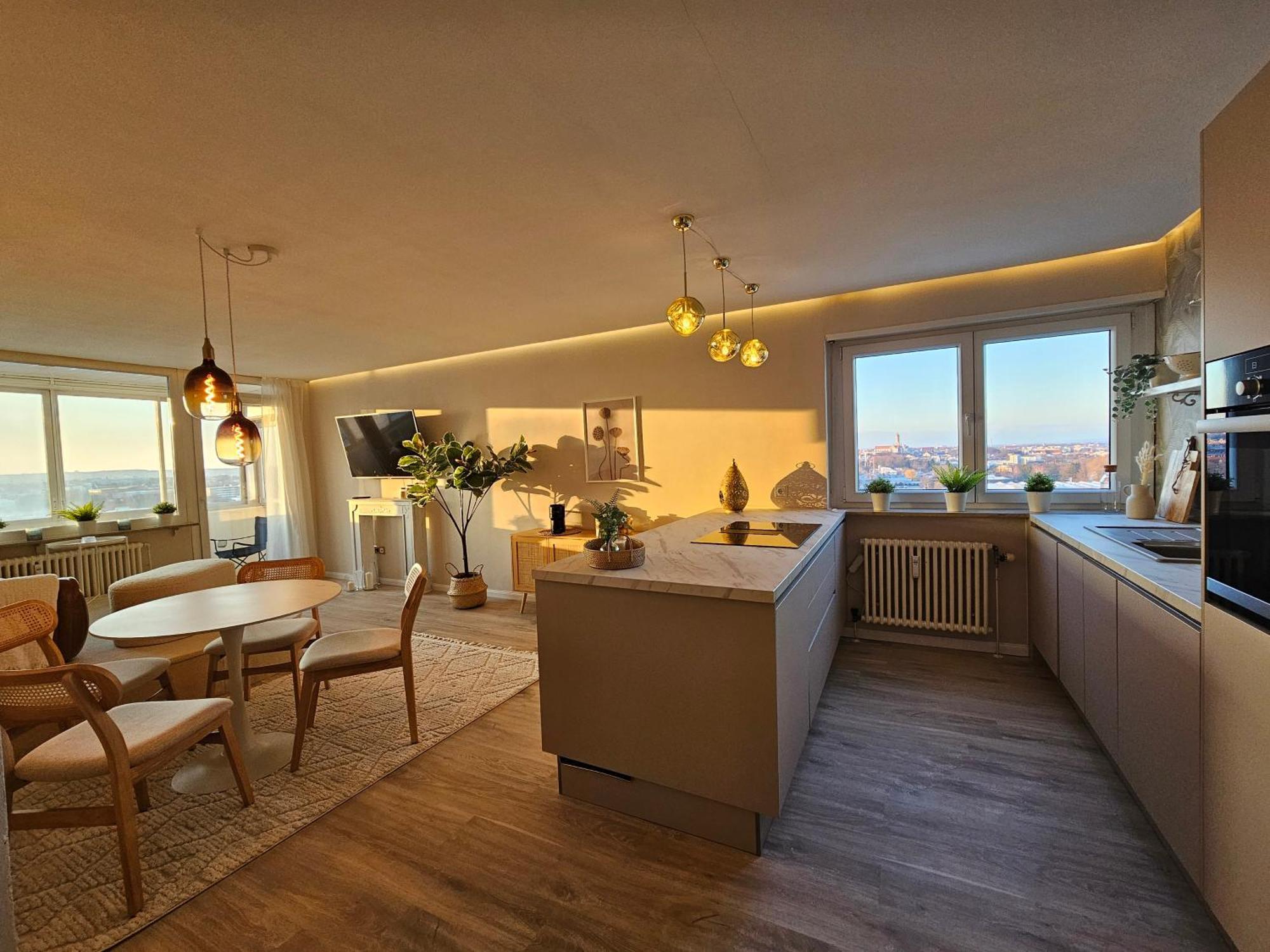 Stylische Sunset-Wohnung เอาก์สเบิร์ก ภายนอก รูปภาพ